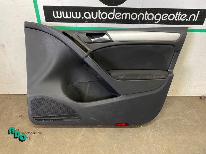 Portierbekleding 4Deurs rechts-voor van een Volkswagen Golf, Auto-onderdelen, Gebruikt, -, Volkswagen, -