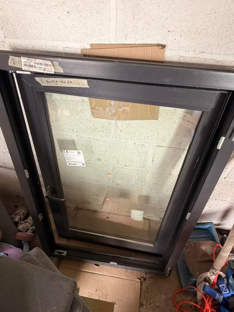 Raam nieuw en omgebruikt. 860mm x 1260mm, Ophalen, Gevelraam of Ruit, 80 tot 120 cm, Nieuw