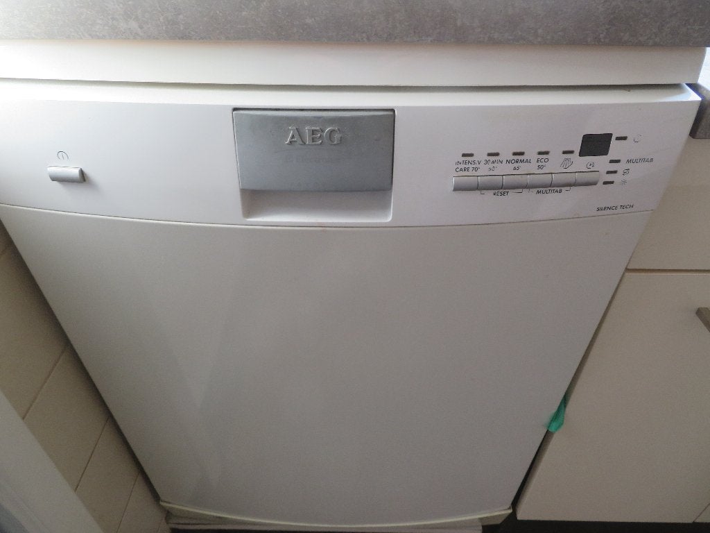 vaatwas AEG, Ophalen, Gebruikt, Minder dan 85 cm, Eco programma