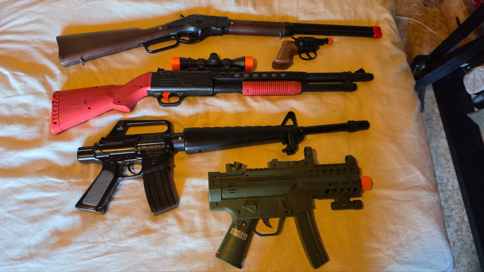 assortiment speelgoed wapens, Ophalen of Verzenden