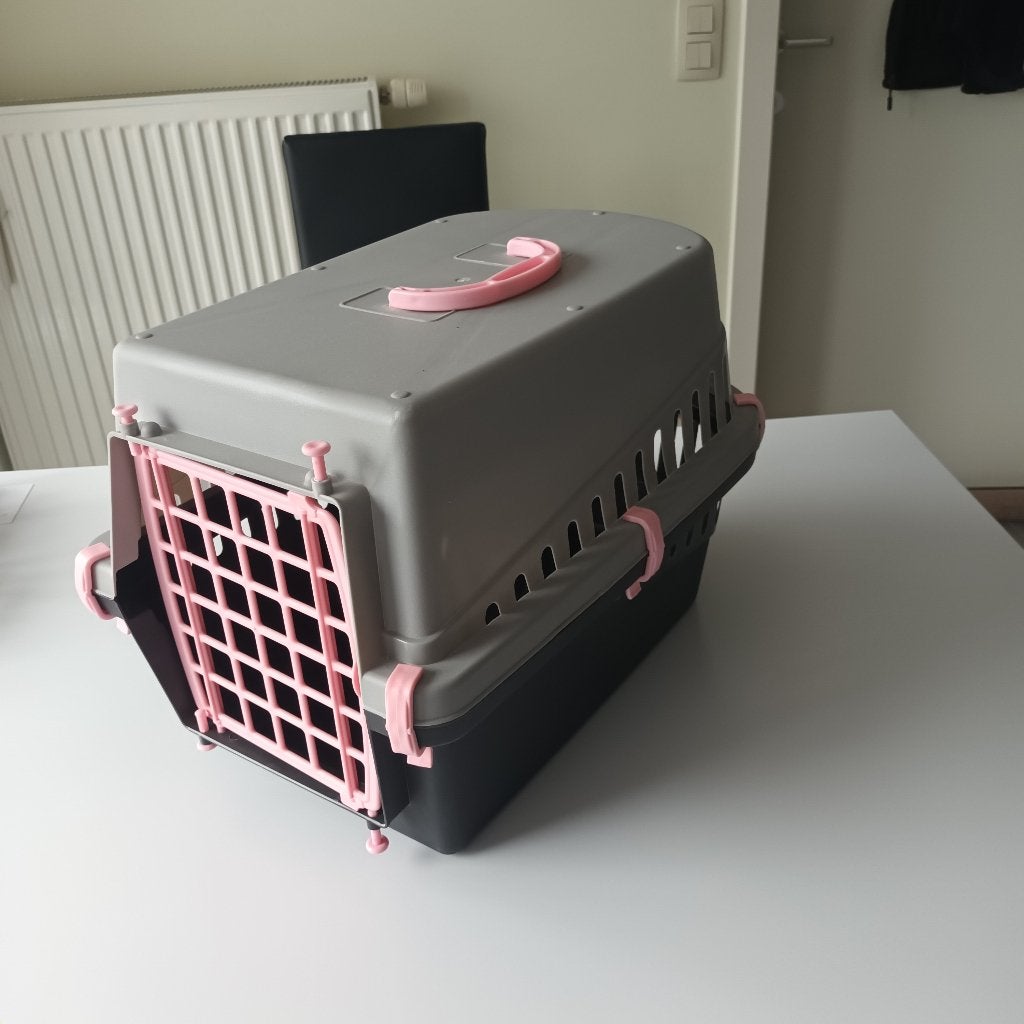 Transportbox voor hond en/of kat, Ophalen, Gebruikt