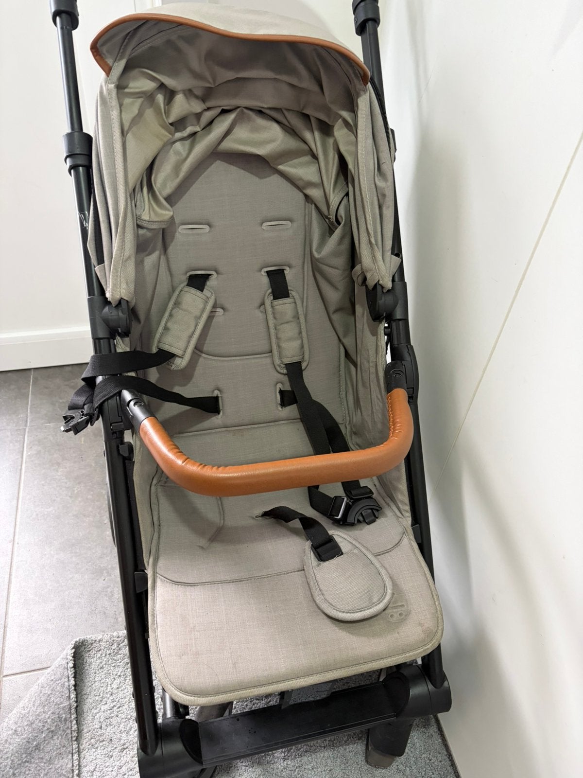 Buggy musty, Enlèvement, Comme neuf