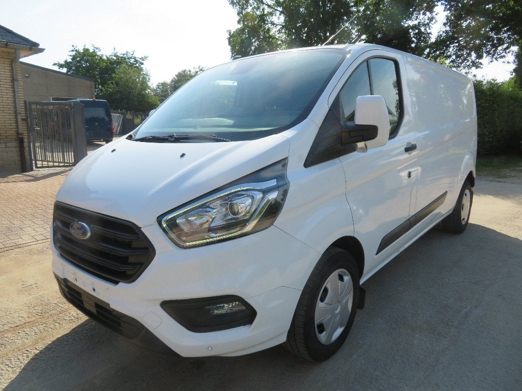 Ford Transit Custom - Automaat - L2 - 120.655km - 2023 - €6d, Auto's, Bestelwagens en Lichte vracht, Dealer onderhouden, Stof