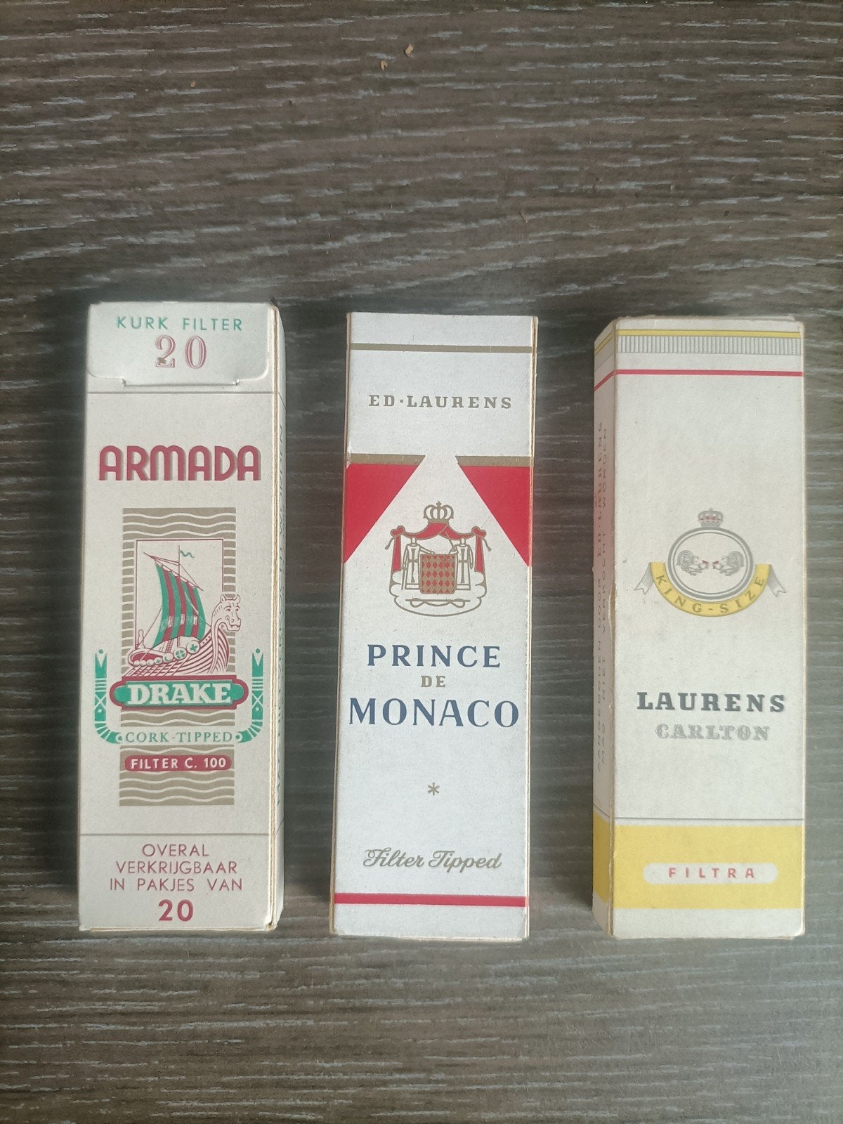 oude staal pakjes sigaretten tabak armada vintage, Verzamelen, Ophalen