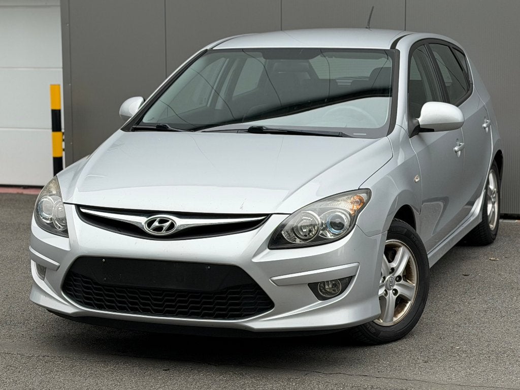 Hyundai I30 || 1.6 Diesel Euro5 || airco 5deurs || 2011, Autos, Achat, Entreprise, Boîte manuelle, Noir