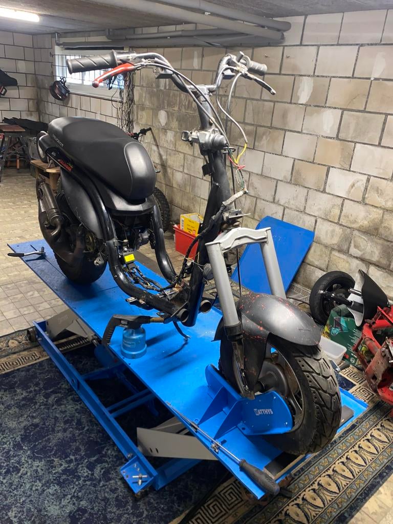 Peugeot ludix 50cc 2t, Ophalen, Zo goed als nieuw, Peugeot