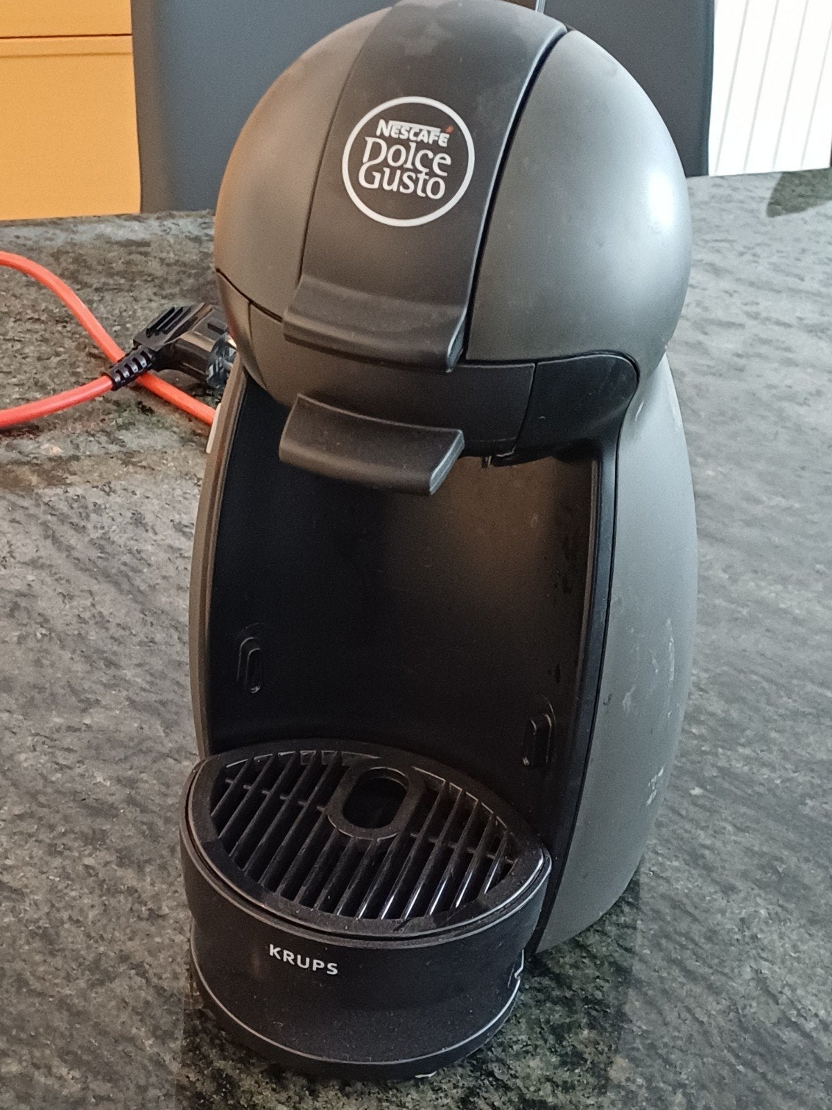 Dolce Gusto  koffiezetter, Ophalen