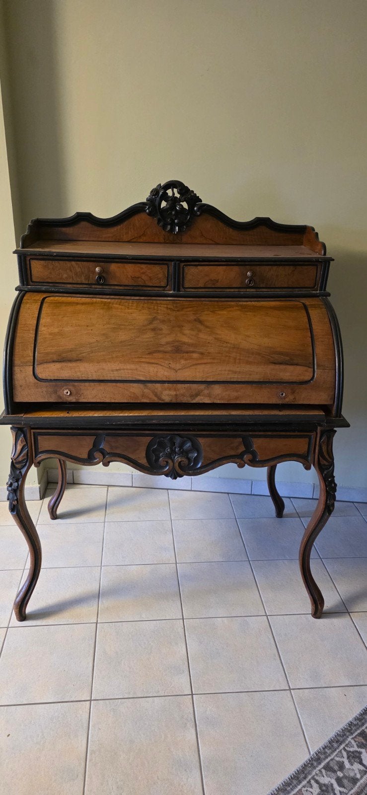bureau ancien, Enlèvement