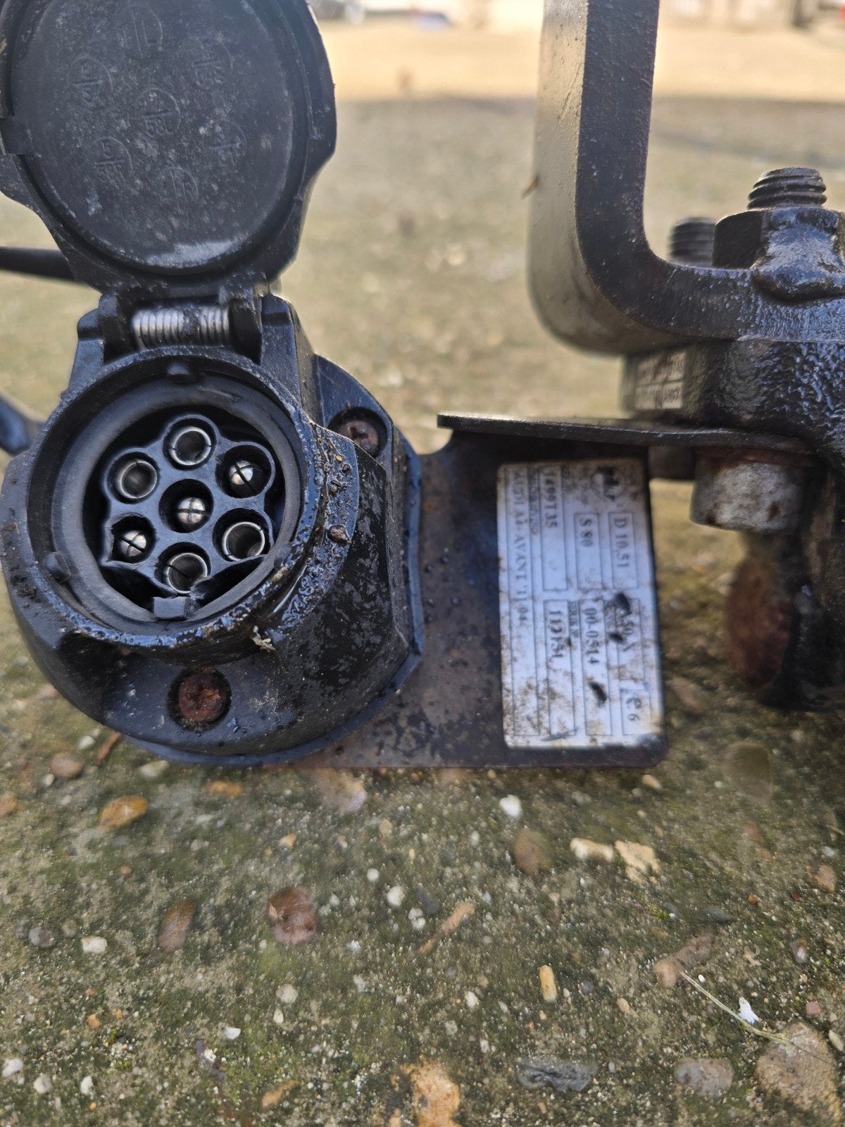 Audi stoeltrekhaak, Ophalen, Gebruikt