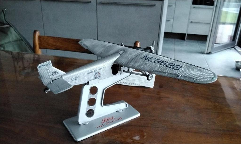 avion ertl, Hobby & Loisirs créatifs, Enlèvement, Neuf, Avion