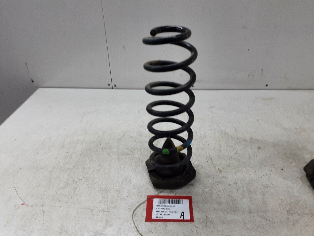 RESSORT DE SUSPENSION ARRIERE Renault Scénic IV (RFAJ), Renault, Mevr. I. Hauben, Utilisé, Rue de l'Espoir 34 34
4030  GRIVEGNÉE, BE