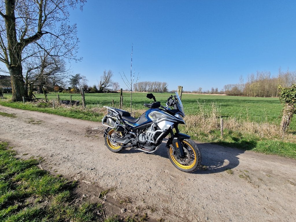 CF Moto 800 MT Touring / Explorer, Motos, Permis Moto A, Occasion, Plus de 35 kW, 800 cm³