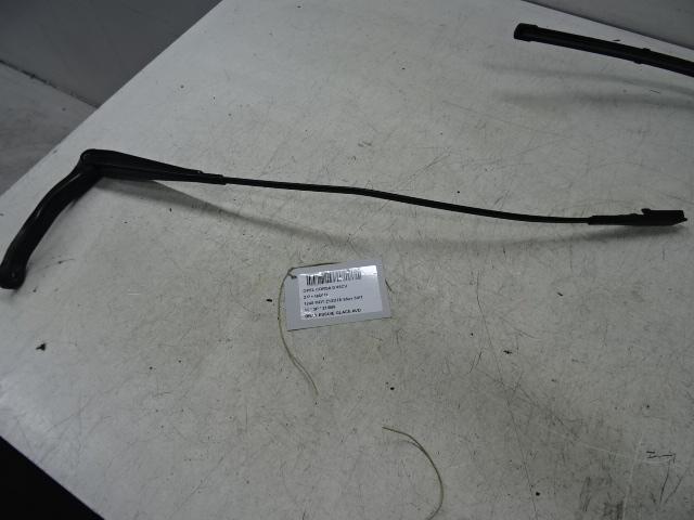 RUITENWISSERARM RECHTS VOOR Opel Corsa D (01-2006/12-2014), Gebruikt, Opel