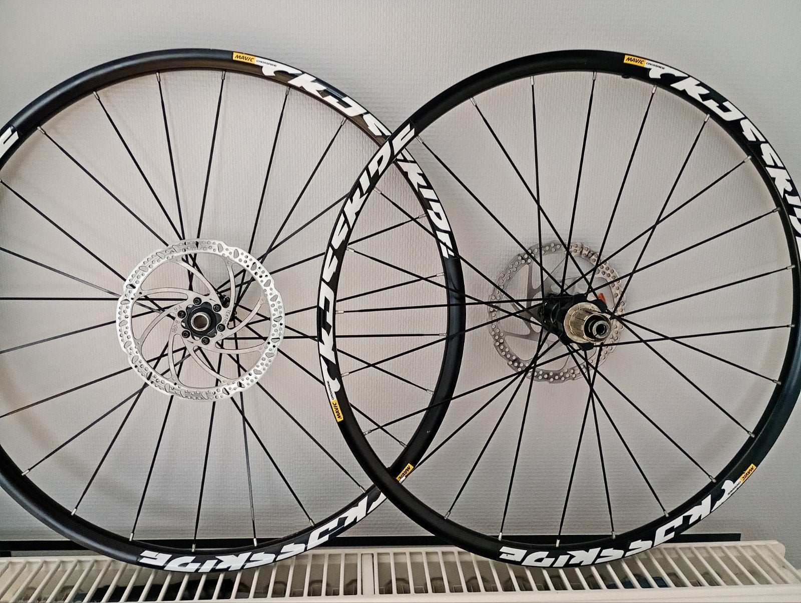 Roues Mavic 27,5, Vélos & Vélomoteurs, Comme neuf, Enlèvement, Aluminium, Mavic