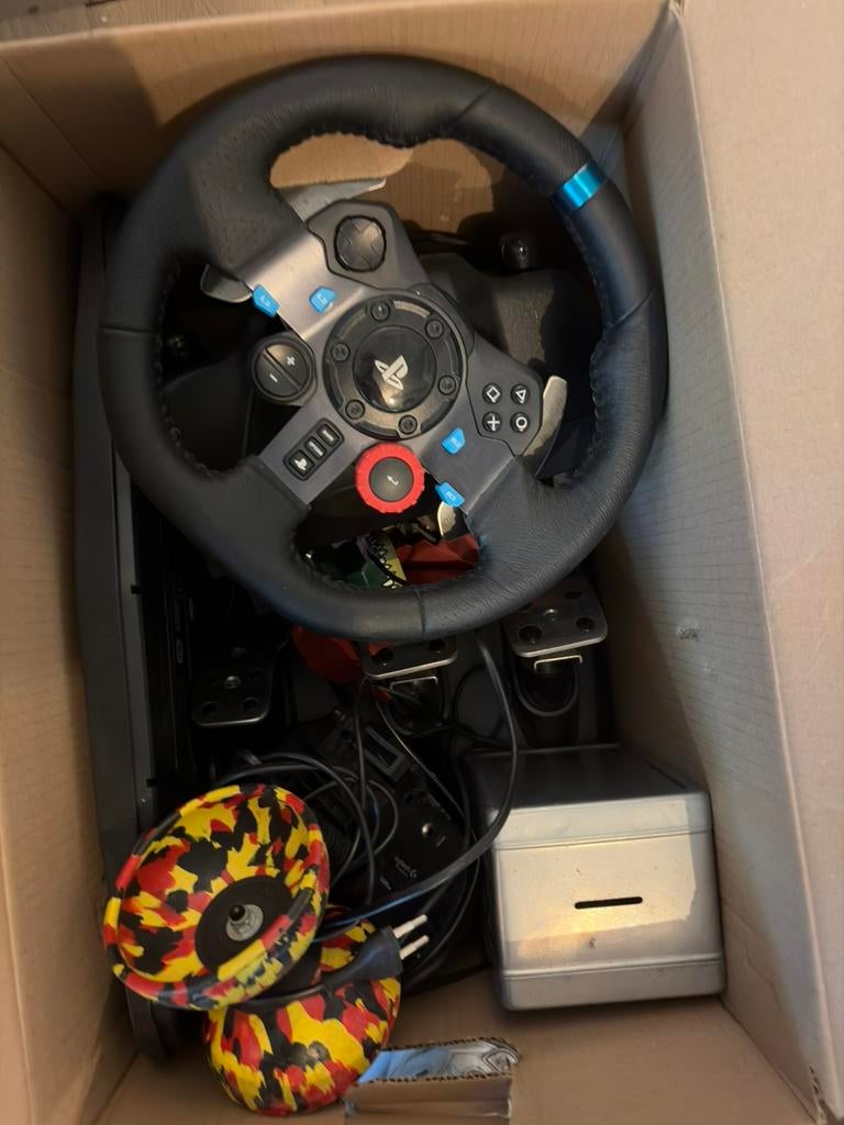 Logitech stuur set, Games en Spelcomputers, Ophalen, Zo goed als nieuw