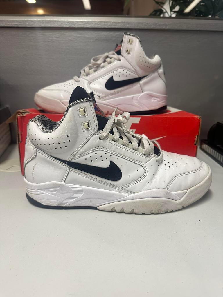 Nike flight maat 44 nieuwe staat verzending mogelijk, Ophalen of Verzenden, Zo goed als nieuw
