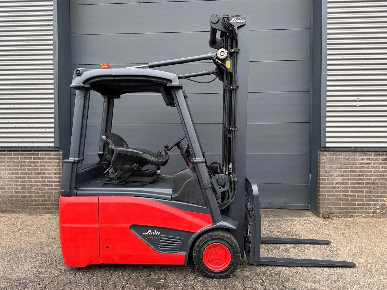 Linde e16 evo 1,6 ton elektrische heftruck (bj 2017), Zakelijke goederen, Machines en Bouw | Heftrucks en Intern transport, 1000 tot 2000 kg
