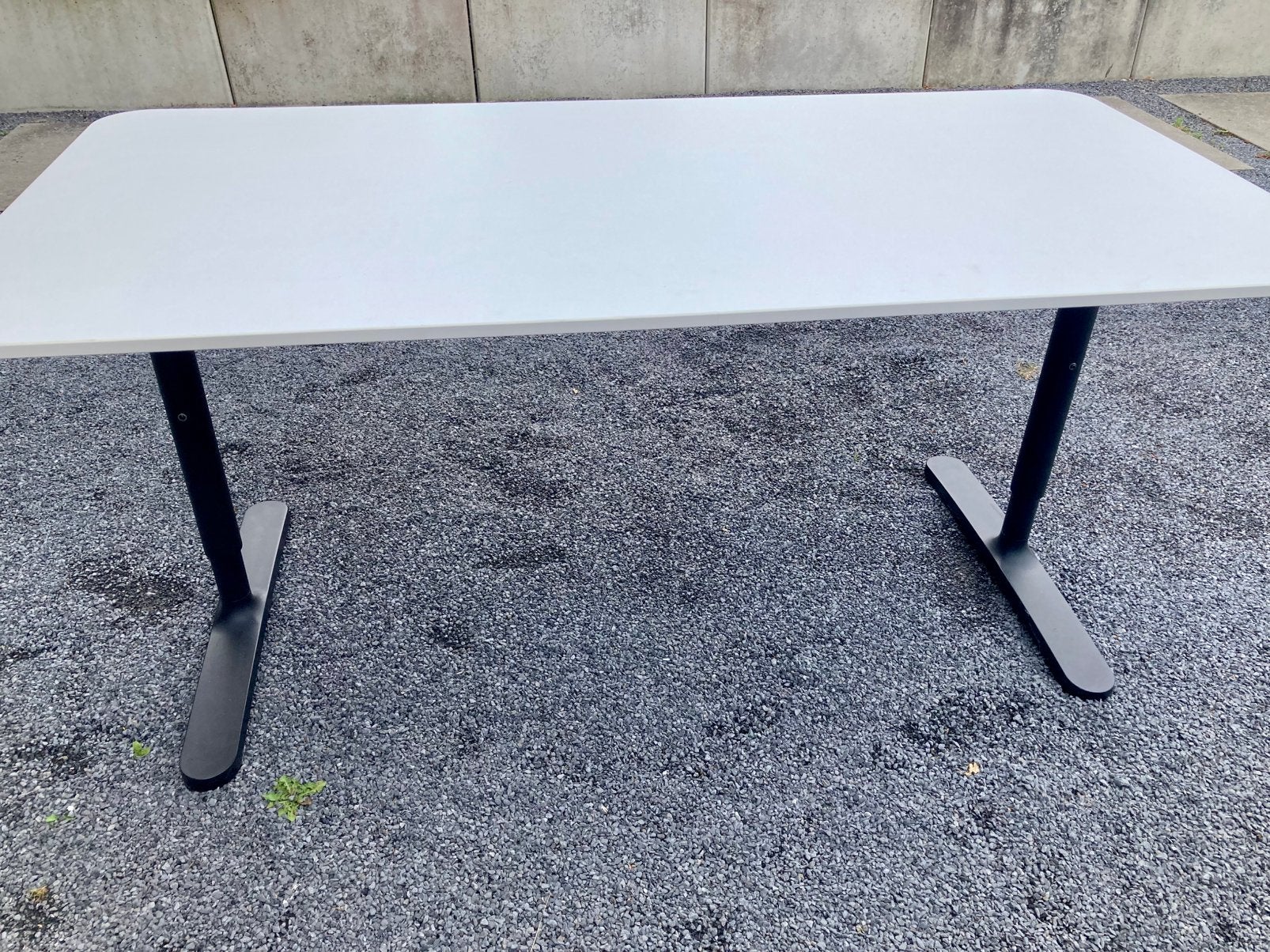 Bureau Ikea Bekant 80x160 blanc, Maison & Meubles, Bureaux, 160 cm, Réglable en hauteur, Comme neuf, Enlèvement