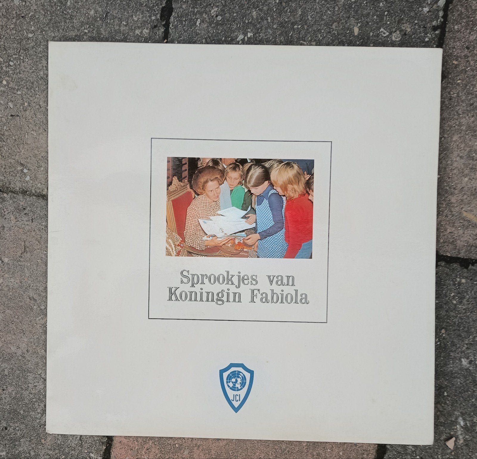 lp Sprookjes van Koningin Fabiola, Verzamelen, Koningshuis en Royalty, Ophalen