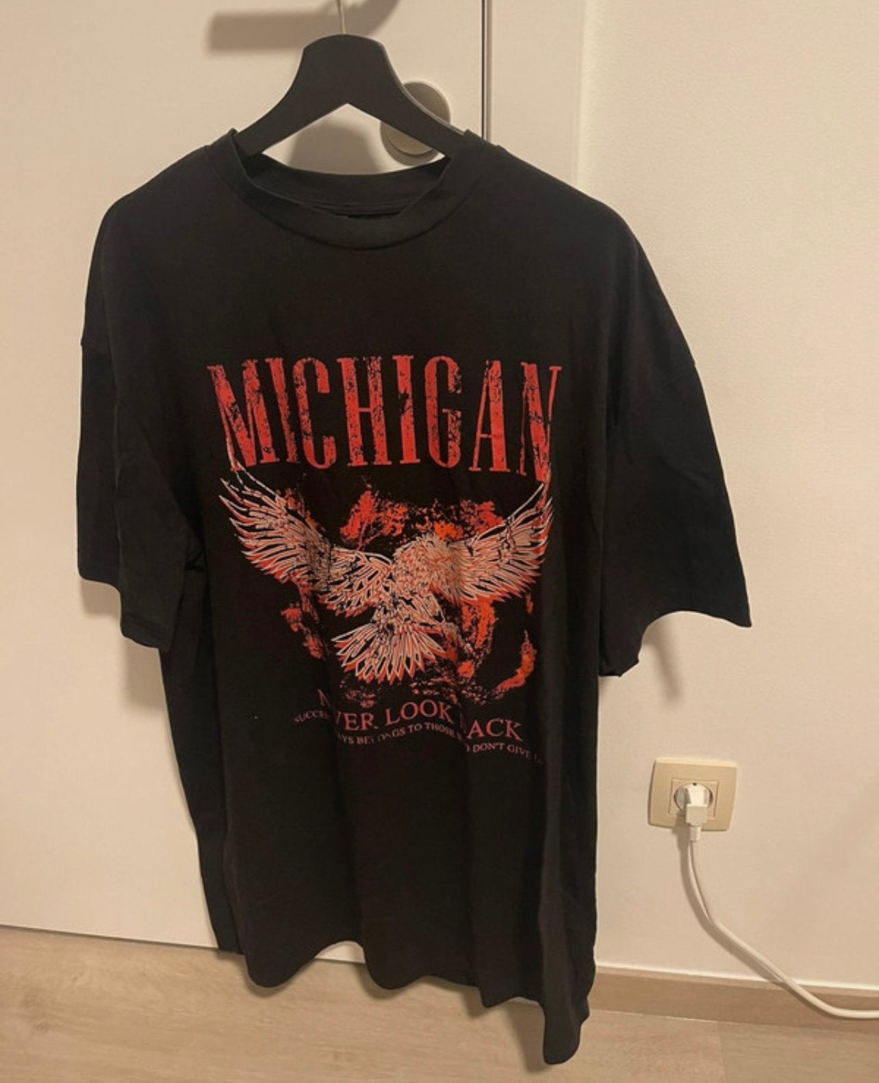T-shirt jurk, Kleding | Dames, Jurken, Verzenden, Zo goed als nieuw, Maat 38/40 (M), Beige