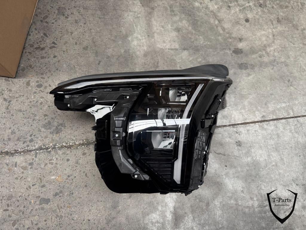 kia EV3 koplamp links rechts nieuw 92101EV000 92102EV000, Kia, Heolleung-ro 12
06797  Seoul, Nieuw, Info@kia.com