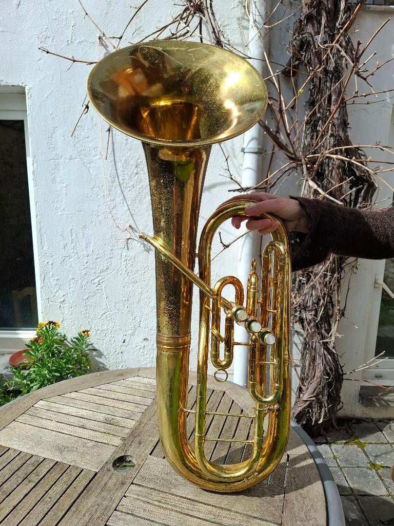 marching basse sib, Musique & Instruments, Enlèvement, Utilisé, Euphonium ou Tuba ténor, Avec valise ou sac
