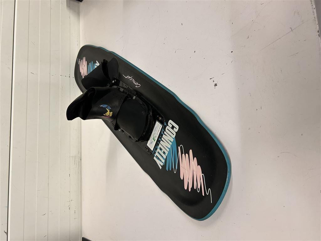 A7276. Water Ski Boot Conelly Concept snowboard 42" Mono Sk, Enlèvement, Utilisé