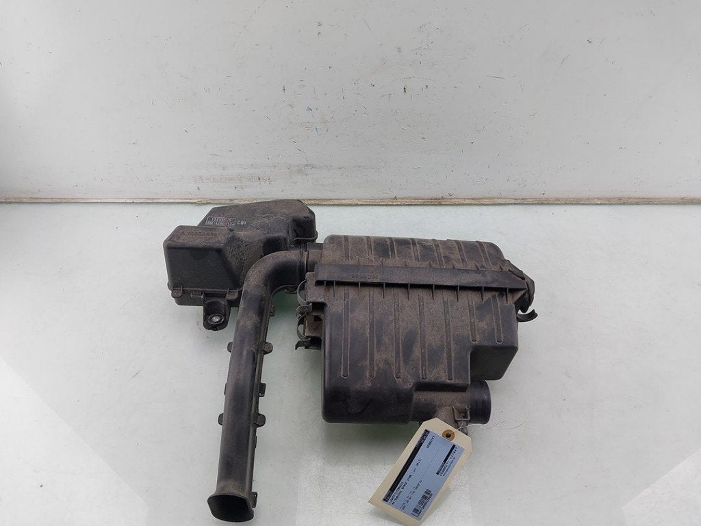 LUCHTFILTERHUIS Mitsubishi Space Star (A0) (01-2012/-), Gebruikt, Info@mitsubishi-motors.de, MITSUBISHI, Mitsubishi