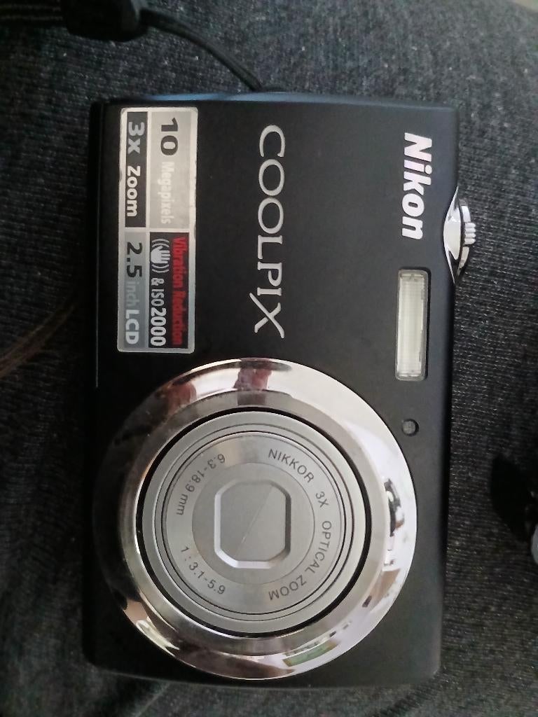 Coolpix S220 nikon camera, 10 Mégapixel, Moins de 4 fois, Comme neuf, Enlèvement