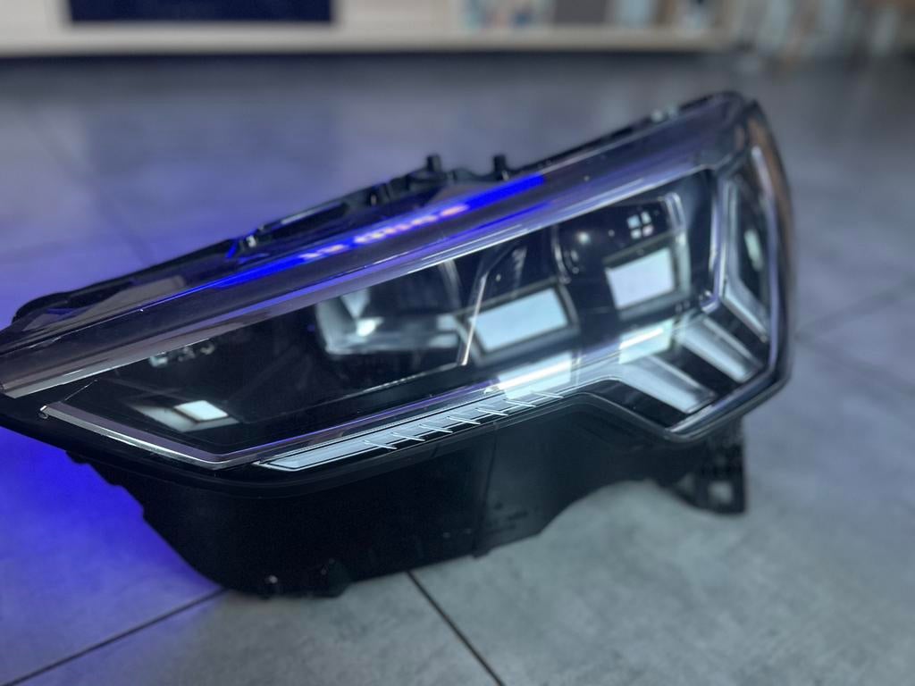 Audi Q3 F3 LED-koplamp links — Ref 83A941033 — OEM, Ophalen, Audi