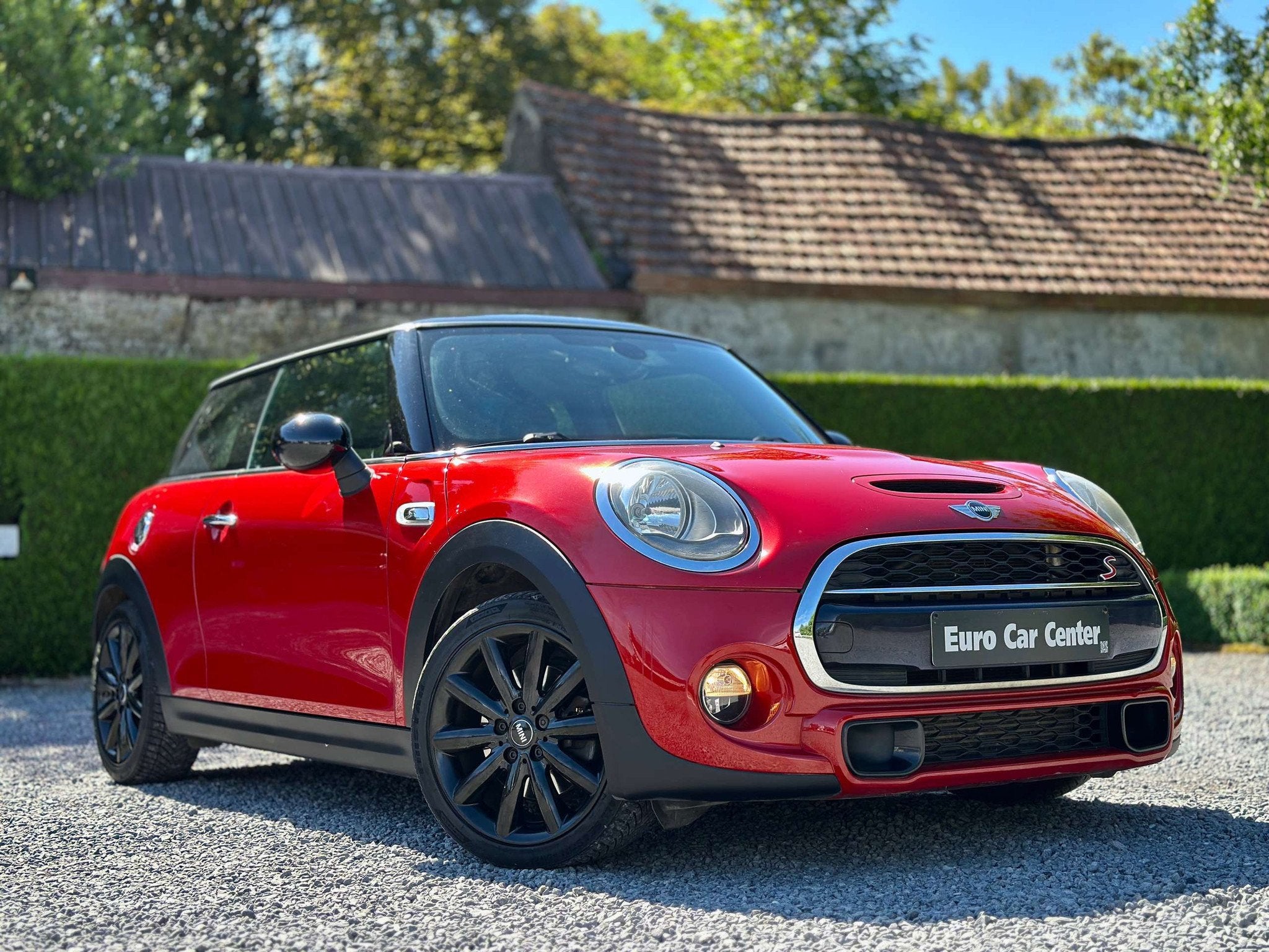 MINI Cooper S 2.0 AS Automaat / Sfeerverlichting / 17" zwart, Auto's, Stof, Gebruikt, 4 cilinders, https://public.car-pass.be/vhr/5ffc9994-82c5-4442-88e1-ee19ae98feb3