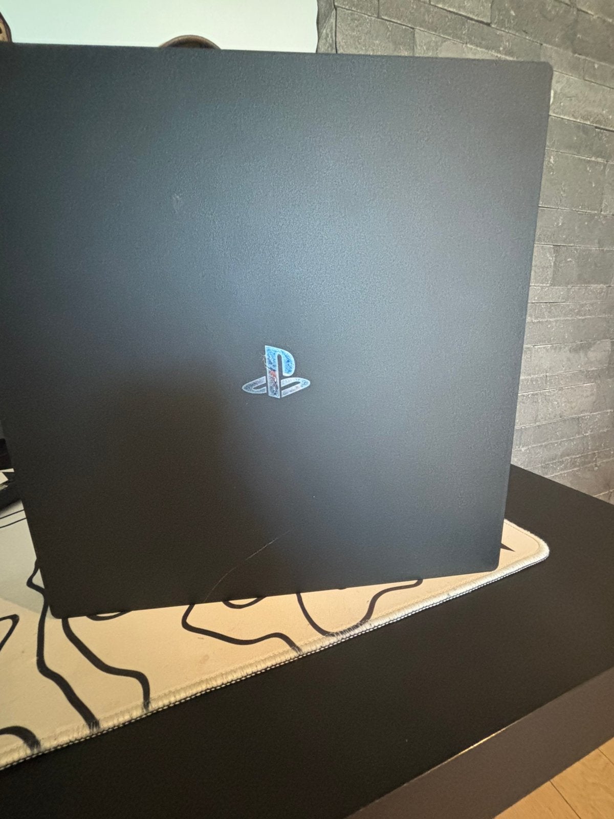 PlayStation 4 pro, Games en Spelcomputers, 500 GB, Ophalen of Verzenden, Zo goed als nieuw, Zonder controller