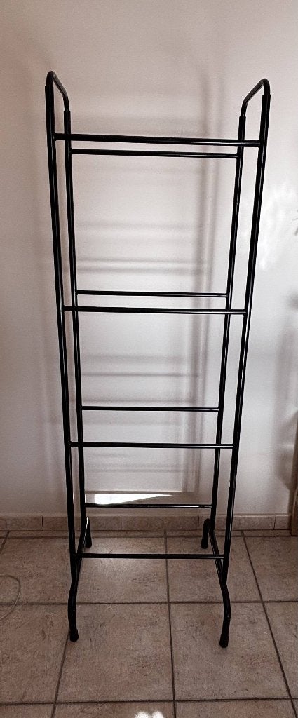 Etagère pour casiers, Enlèvement, Comme neuf