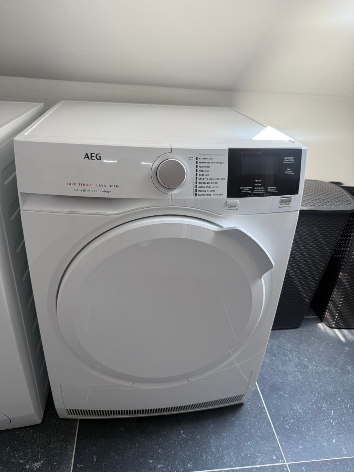 Sèche-linge AEG 7000 Pompe à chaleur 8 kg, Electroménager, Enlèvement, Comme neuf
