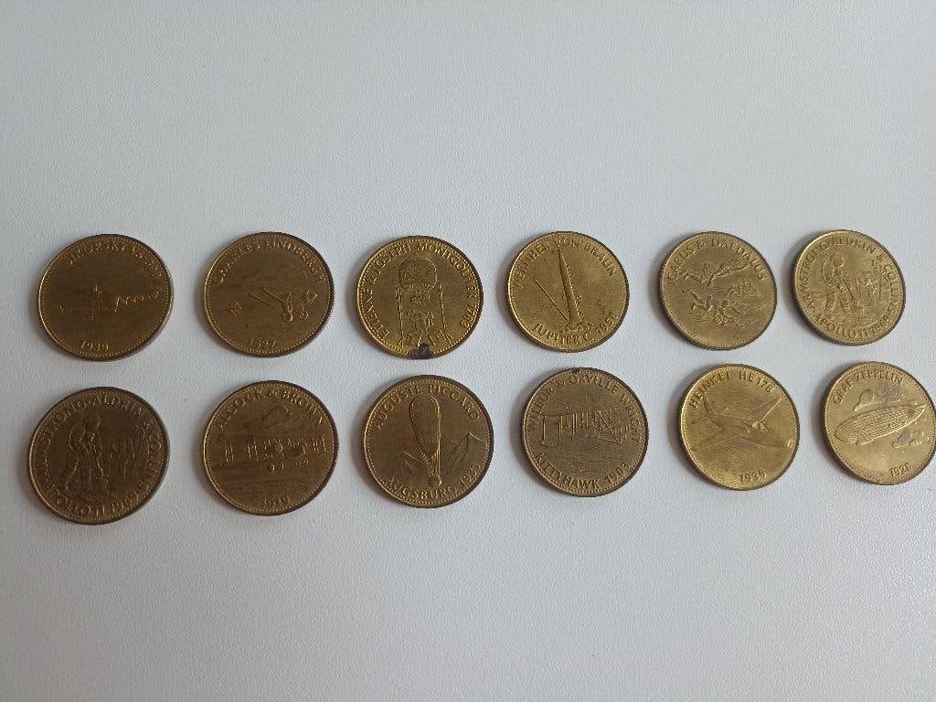 SHELL-tokenset. TOTAAL. CLAP vintage, Postzegels en Munten, Ophalen