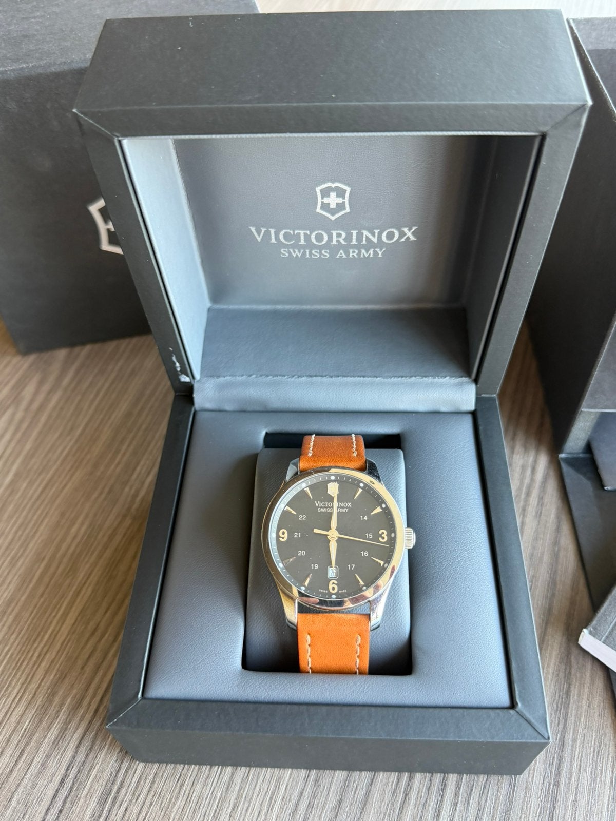 Victorinox Swiss Army Alliance 241475 – Zeer nette staat, Handtassen en Accessoires, Horloges | Heren, Ophalen, Zo goed als nieuw