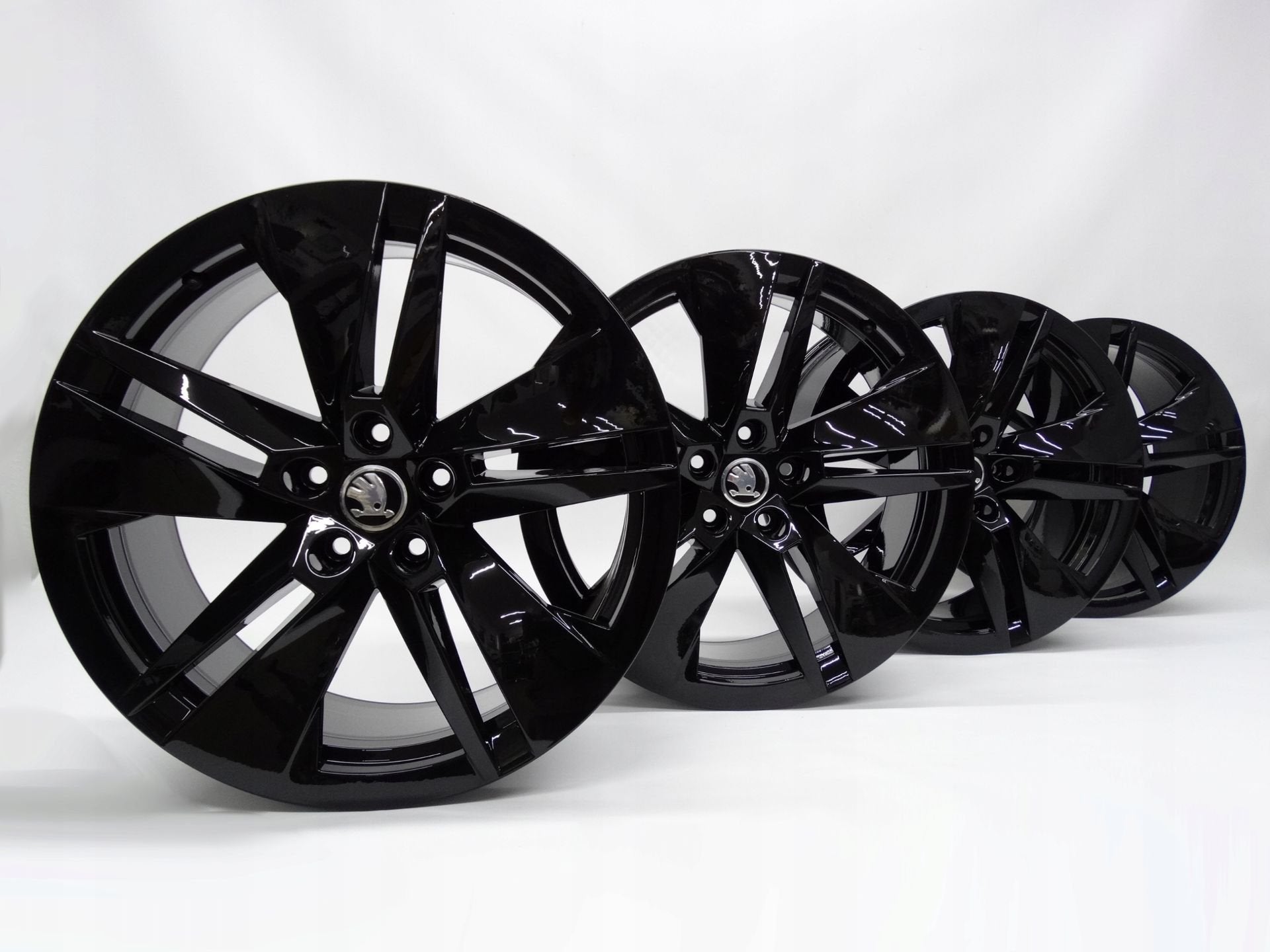 Pi ces d tach es pour Skoda Enyaq iV 5LA601025C, Autos : Pièces & Accessoires, Infoline@skoda-auto.cz, Tr. Vaclava Klementa 869
293 01  Mlada Boleslav, CZ