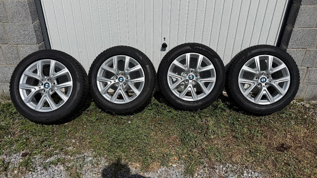 BMW x1 x2 kit hiver origine 5x112 + Pirelli rdci, Autos : Pièces & Accessoires, Pneus & Jantes, Pneus et Jantes, Pneus hiver, Véhicule de tourisme