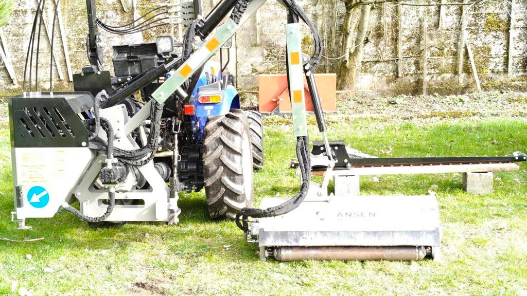 Hydraulische klepelmaaier op maaiarm met maaibalk voor haag, Tuin en Terras, Grasmaaiers, Ophalen, Versnellingen, Janssen, 50 cm of meer