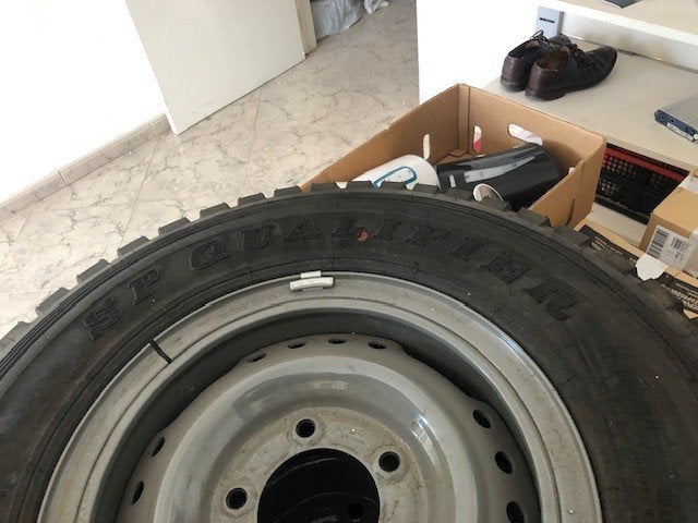 Pneus DUNLOP neufs 7 50R16  114/112 S LT avec jantes, Neuf, 4 Saisons, Autres dimensions, Pneu(s)