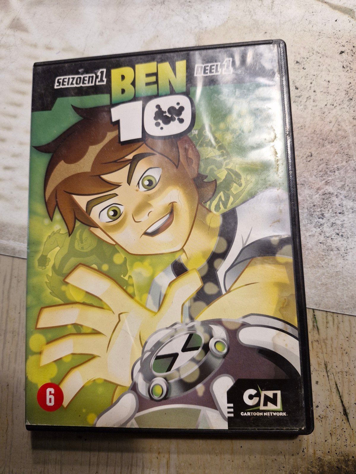 dvd ben 10 deel 1 seizoen 1 nl, Cd's en Dvd's, Ophalen of Verzenden, Zo goed als nieuw, Nederlands