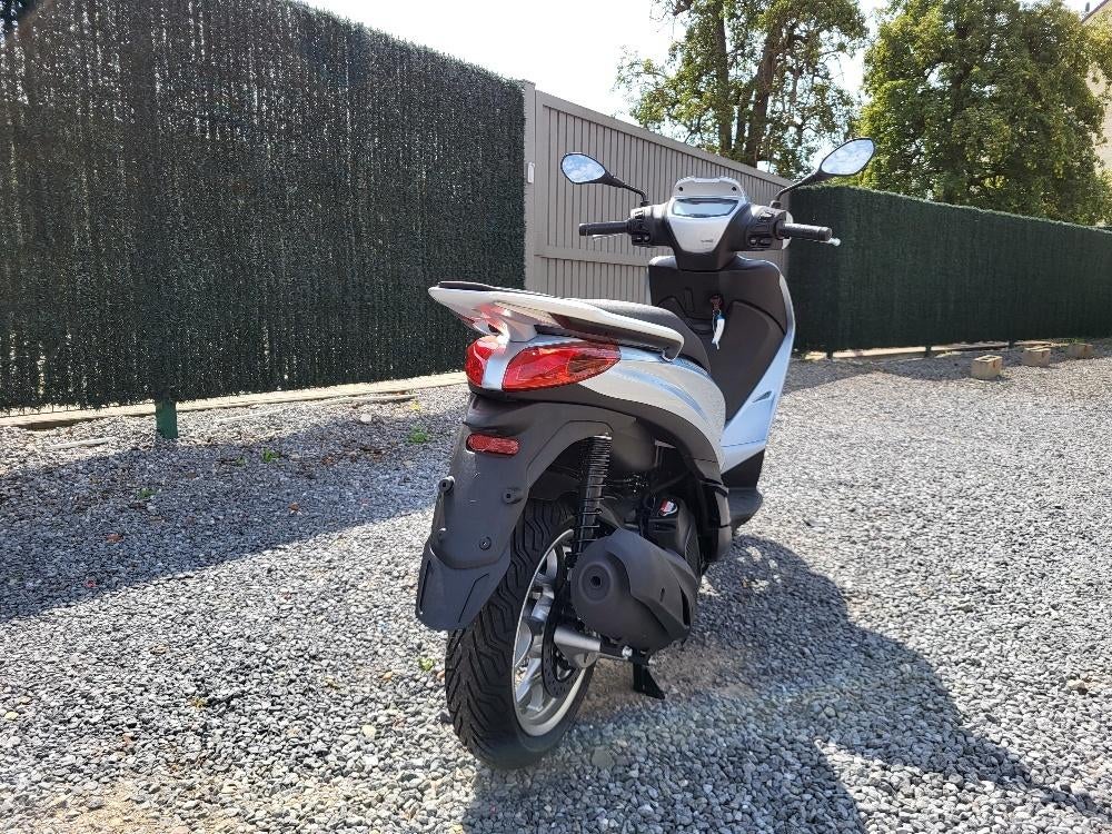 Piaggio Medley 125 E5+, Motoren, Scooter, Nieuw, Bedrijf, 125 cc