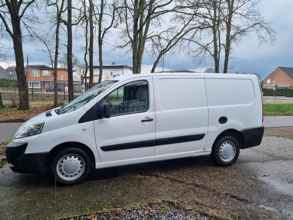 Peugeot expert 1.6Diezel 172700km., Auto's, Bestelwagens en Lichte vracht, Voorwielaandrijving, Stof, Zwart, 1600 cc