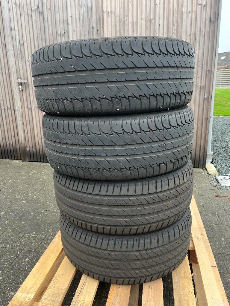 Pneus de voiture 225/50 R17, Véhicule de tourisme, Pneus été, Enlèvement, Utilisé