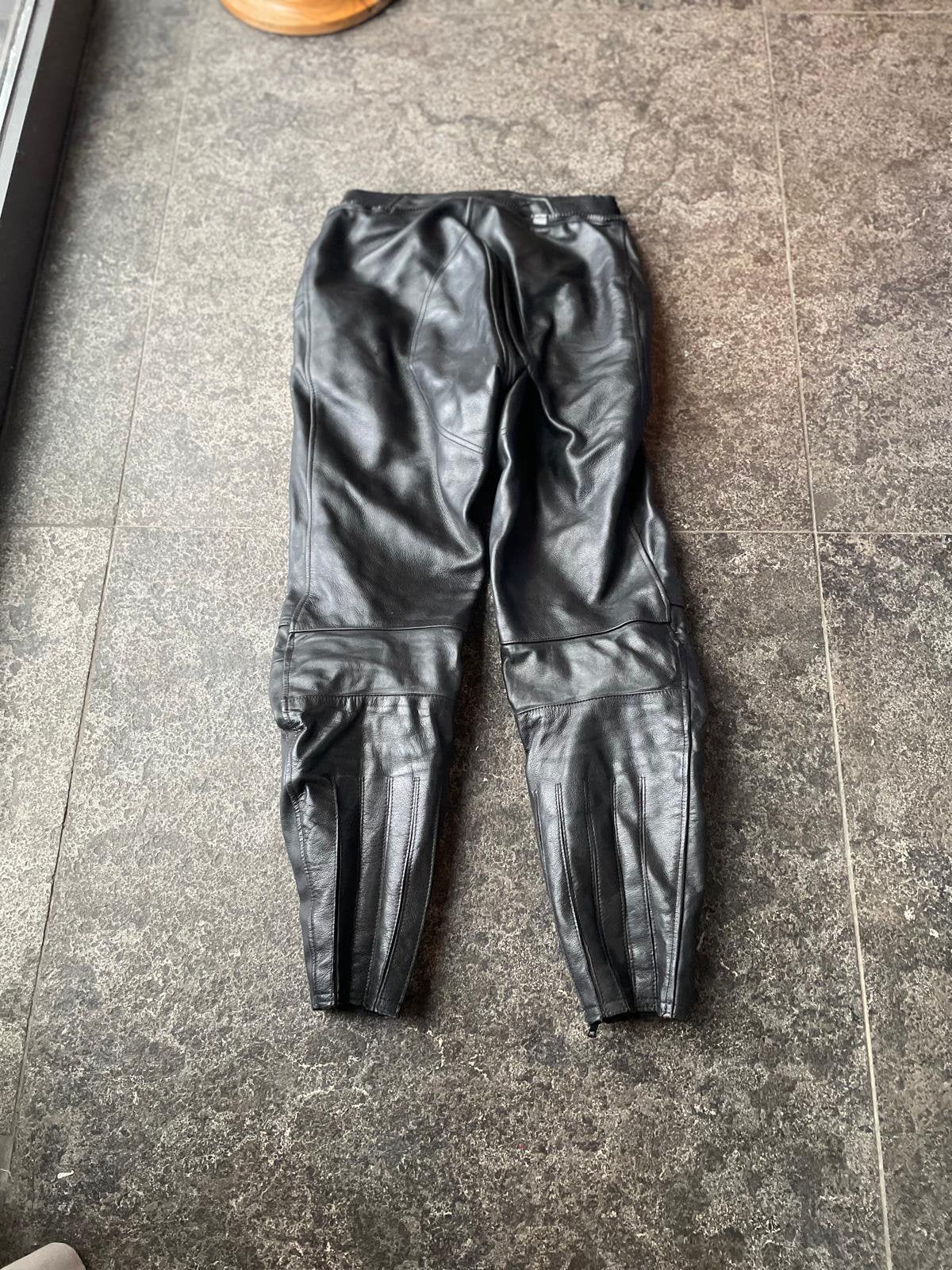 Pantalon de moto en cuir noir 40 MQP BC pour femme, Motos, Envoi, Femmes, Pantalon | cuir
