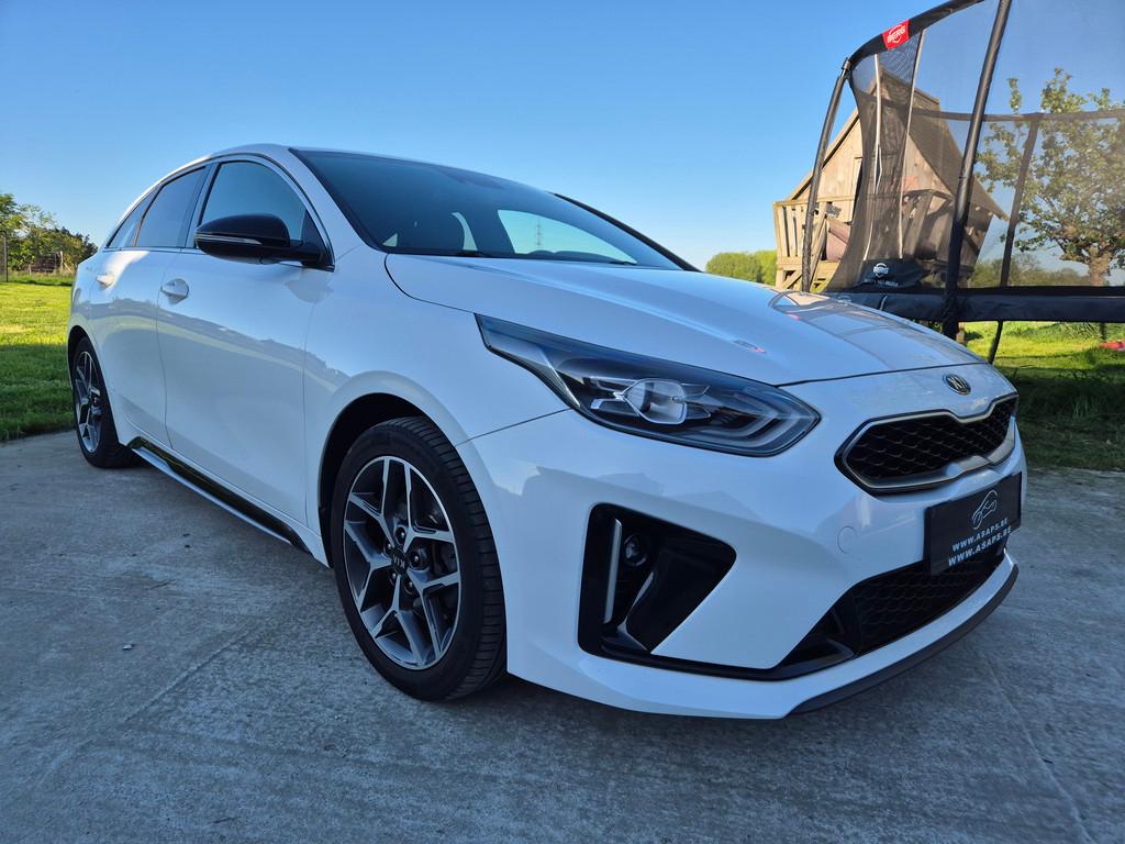Kia pro_cee'd *GT-line*LEDER*96.000KM*GARANTIE*, Autos, Cuir, Achat, https://public.car-pass.be/vhr/886a6bdd-f51d-4ac5-a454-a0cf62b4df18