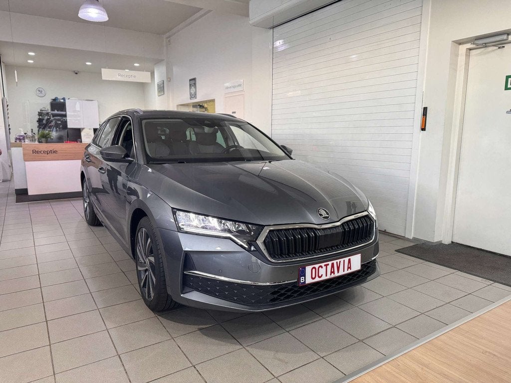 Skoda Octavia Combi 1.5 TSI Family, Autos, Neuf, Achat, Euro 6, Entreprise