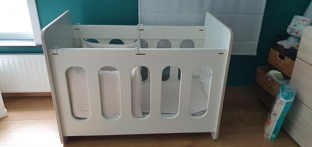 Lit noukies et commode table à langer intégrée, Enlèvement, Matelas