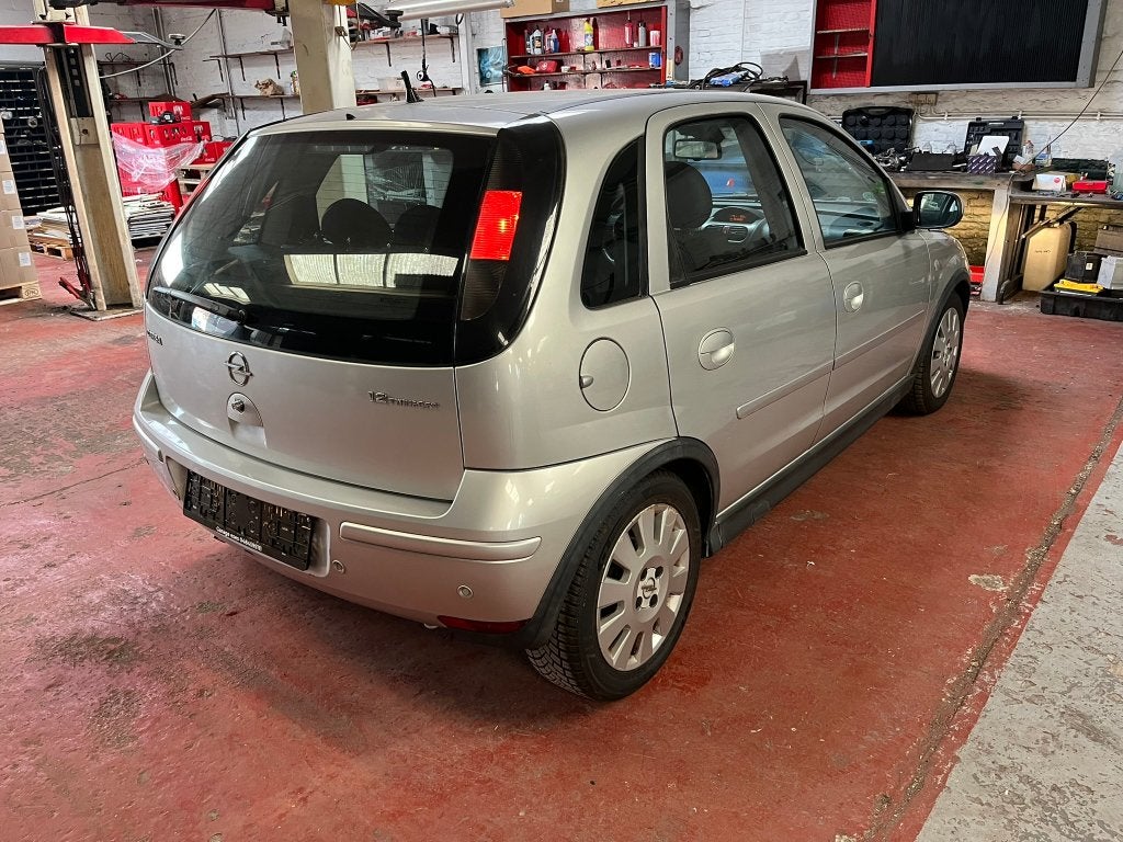 Opel Corsa 1.2 Cosmo | Semi-automaat | 82.350 KM | 2007, Auto's, Automaat, Bedrijf, Euro 4, Corsa
