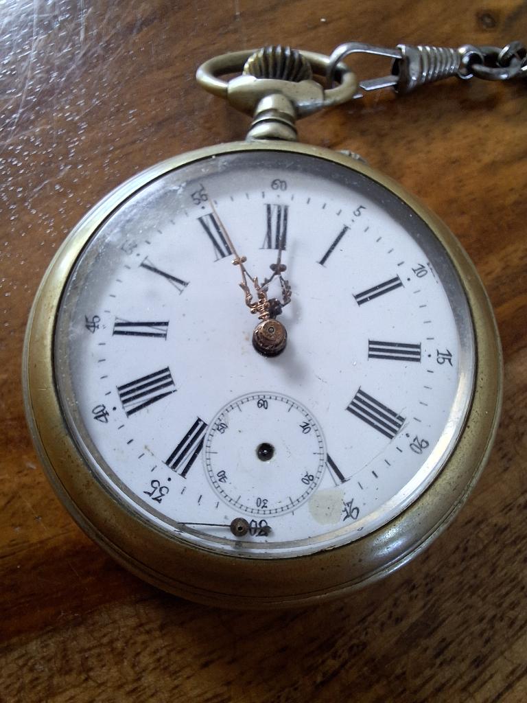 Zakhorloge (te herstellen), Handtassen en Accessoires, Horloges | Antiek, Overige materialen, Zakhorloge, Met ketting, Onbekend